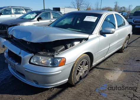 2009 Volvo S60 2.5T/2.5T Special Edition из США, поврежденный, VIN YV1RS592X92724678